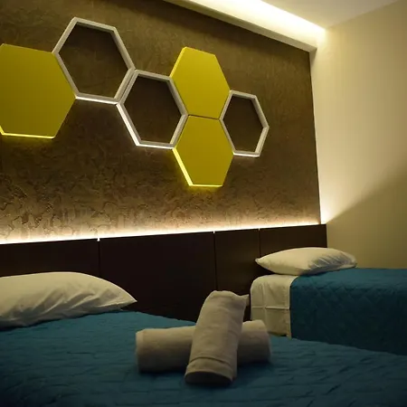 Bluepoint Hotel